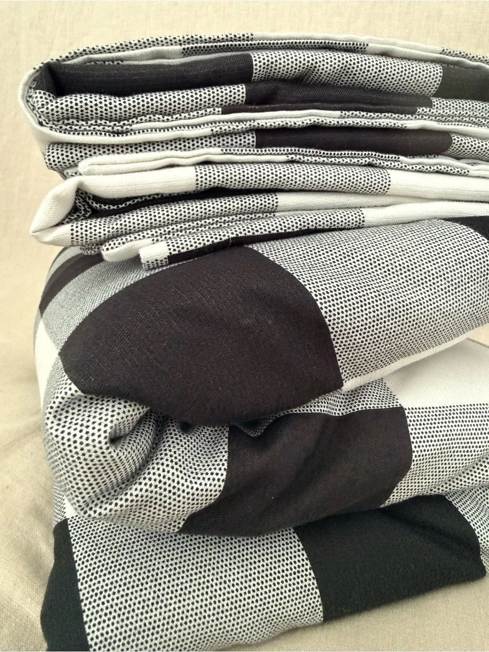 Classic Buffalo Check Black and White Duvet Cover With Two Shams - Queen